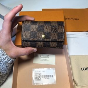 Louis Vuitton 6 Ring Key Holder